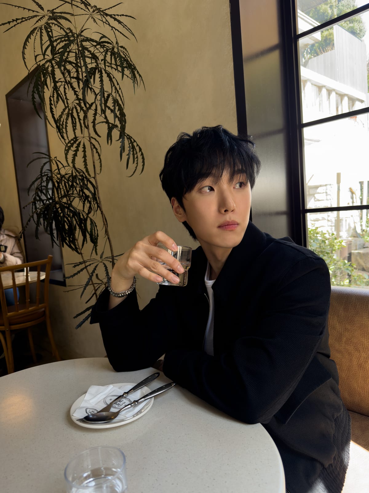 WKND MOOD 아뜰리에 화보